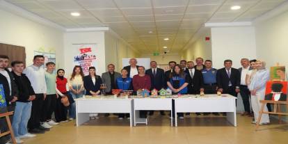 Pınarhisar'da "Teras Kitap Kafe" törenle açıldı