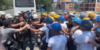 Ücretlerini alamadıklarını iddia eden madenciler, firmanın Tekirdağ'daki ofise yürüdü