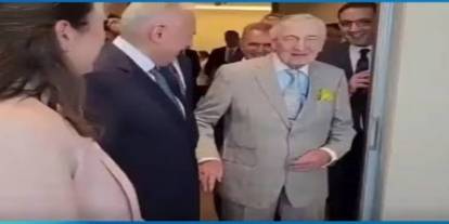 Yaptığına binbir pişman oldu