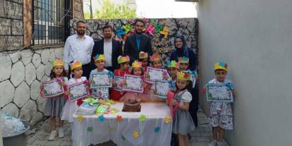 Silopi’de Minik Kur’an Kursu Öğrencilerinin Mezuniyet Sevinci