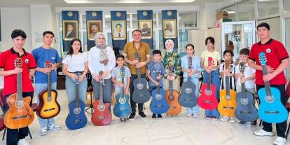 Cizre Belediyesi Kültür Merkezi’nde Sanat Eğitimleri Aralıksız Sürüyor