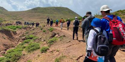 Bitlis'te Van Gölü için farkındalık yürüyüşü