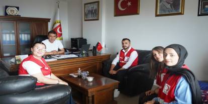 Şırnak Genç Kızılay’dan Hac Dönüşü Başkan Mir’e Anlamlı Ziyaret