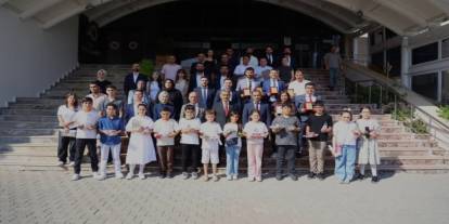 Şırnak'ta başarılı öğrenci, öğretmen ve okul yöneticilerine ödül