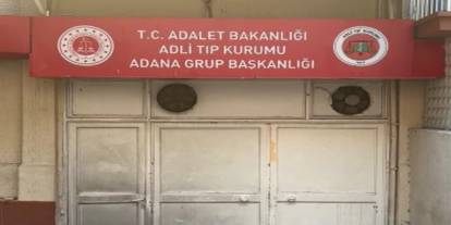 Adana'da 16 yaşındaki kız, annesini bıçaklayarak öldürdü