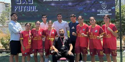 Bölge Şampiyonu Cizreli Kadın Futbolcular Türkiye Finalleri İçin Destek Bekliyor