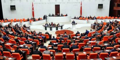 En düşük emekli aylığının artırılmasını da içeren kanun teklifi TBMM'de