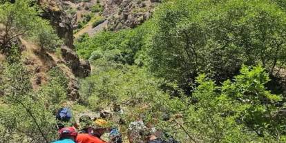 Şırnak'ta Kayalıklardan Düşen Vatandaş Ekiplerin Çabasıyla Kurtarıldı