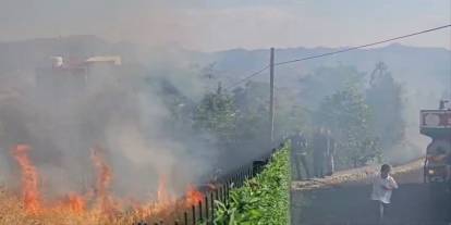 Şırnak'ta Korkutan Anız Yangını