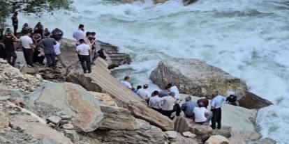 Şırnak'ta Habur Çayı'nda korku dolu anlar