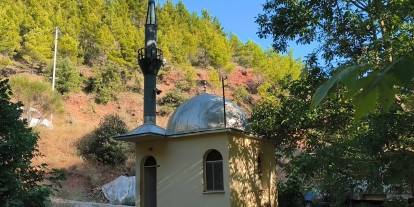 9 metrekarelik cami dikkat çekiyor
