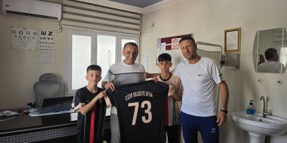 Cizre’de Minik Sporculardan Tabip Odası Başkanı Küni’ye Anlamlı Ziyaret