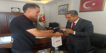 Vali Ekici Başkan Mir’i Ziyaret Etti: Samimi Sohbet Dikkat Çekti