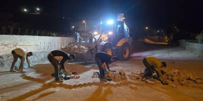 Cizre Belediyesi’nden Dirsekli Mahallesi’ne Gece Mesaisi