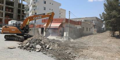 Cizre’de Deniz Caddesi Baştan Sona Yenileniyor