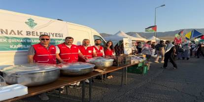 Habur’da Bekleyiş Sürüyor! Filistin Konvoyuna Şırnak’tan Sıcak Destek