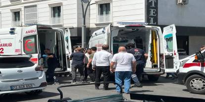 Batman’da motosiklet ile iki otomobil çarpıştı: 2 yaralı