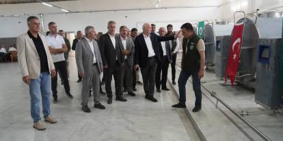 TZOB Genel Başkanı Bayraktar, süt toplama merkezini inceledi