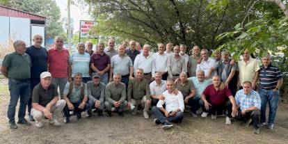 Lise arkadaşları 43 yıl sonra Ahlat'ta buluştu