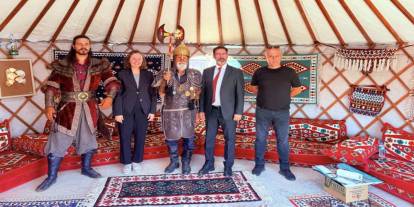 Şırnak’ın Kültürel Mirası Malazgirt’te Tanıtıldı