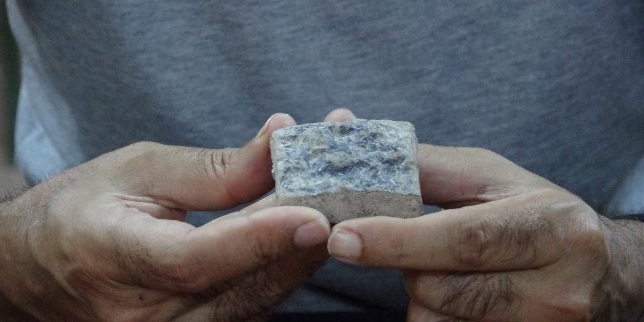 aw008523-04.jpg
