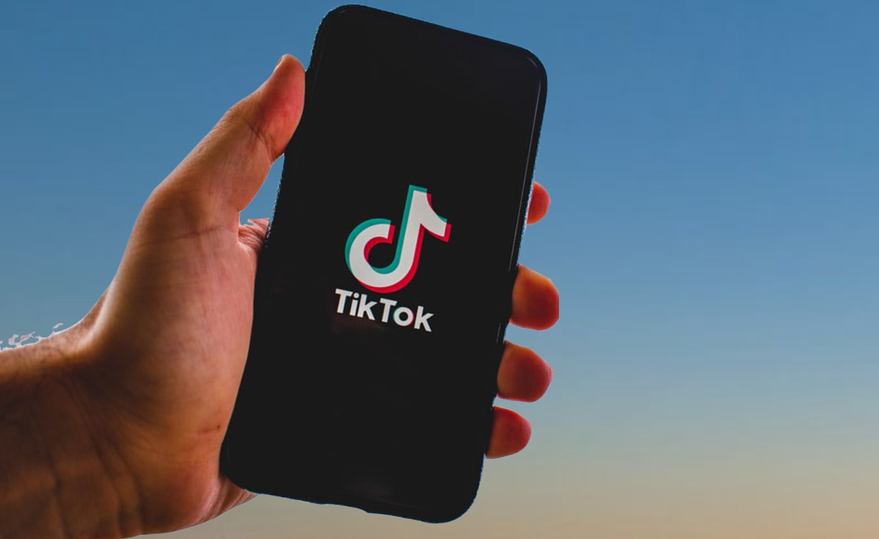 tiktok-5390055-1280.jpg