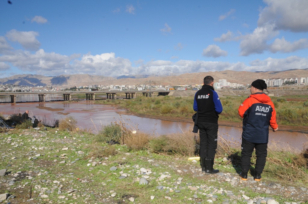 dicle-nehrinde-kaybolan-cocuk-1.jpg
