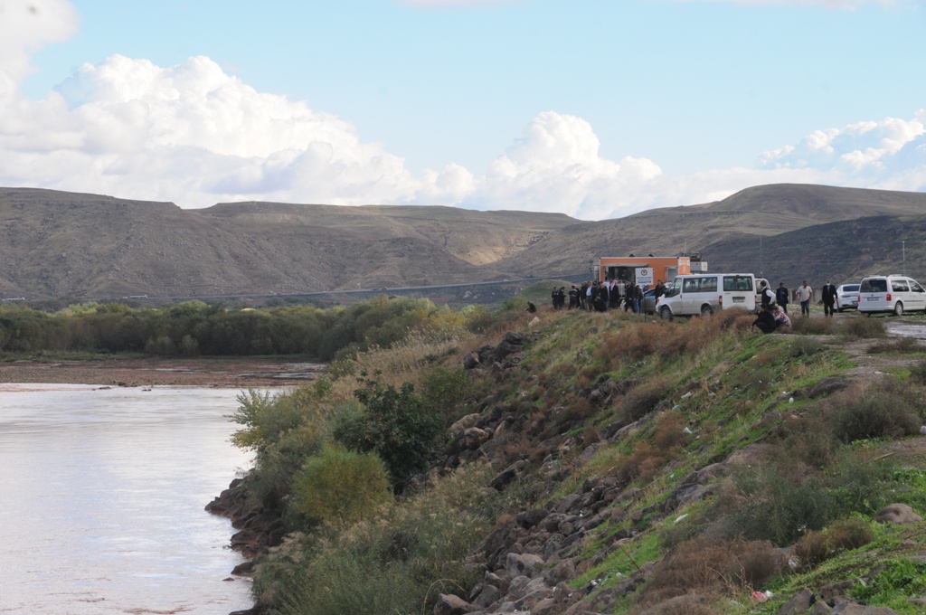 dicle-nehrinde-kaybolan-cocuk-10.jpg
