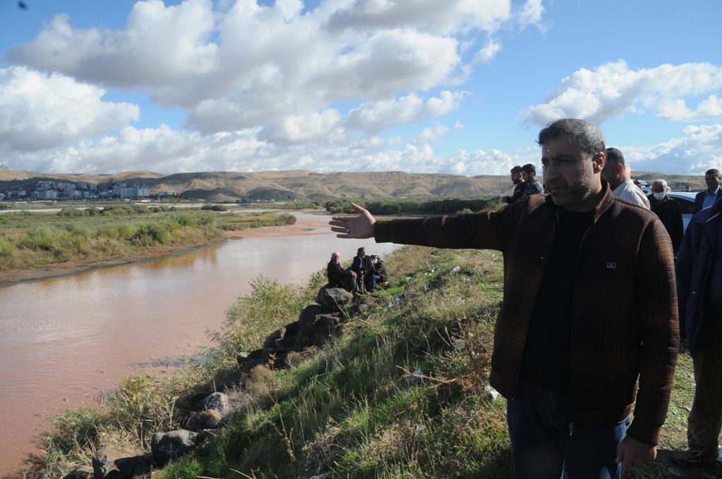dicle-nehrinde-kaybolan-cocuk-5.jpg