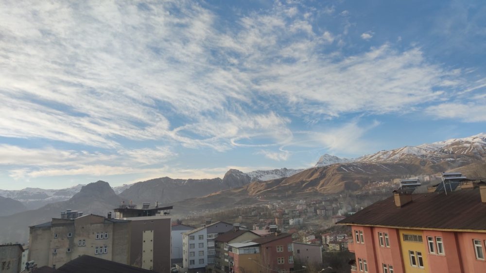 Hakkari semalarında görüldü: Görüntüyü görenler hemen telefona sarıldılar