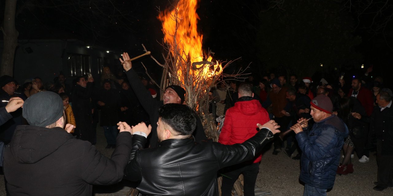 aw110485-01-1.jpg