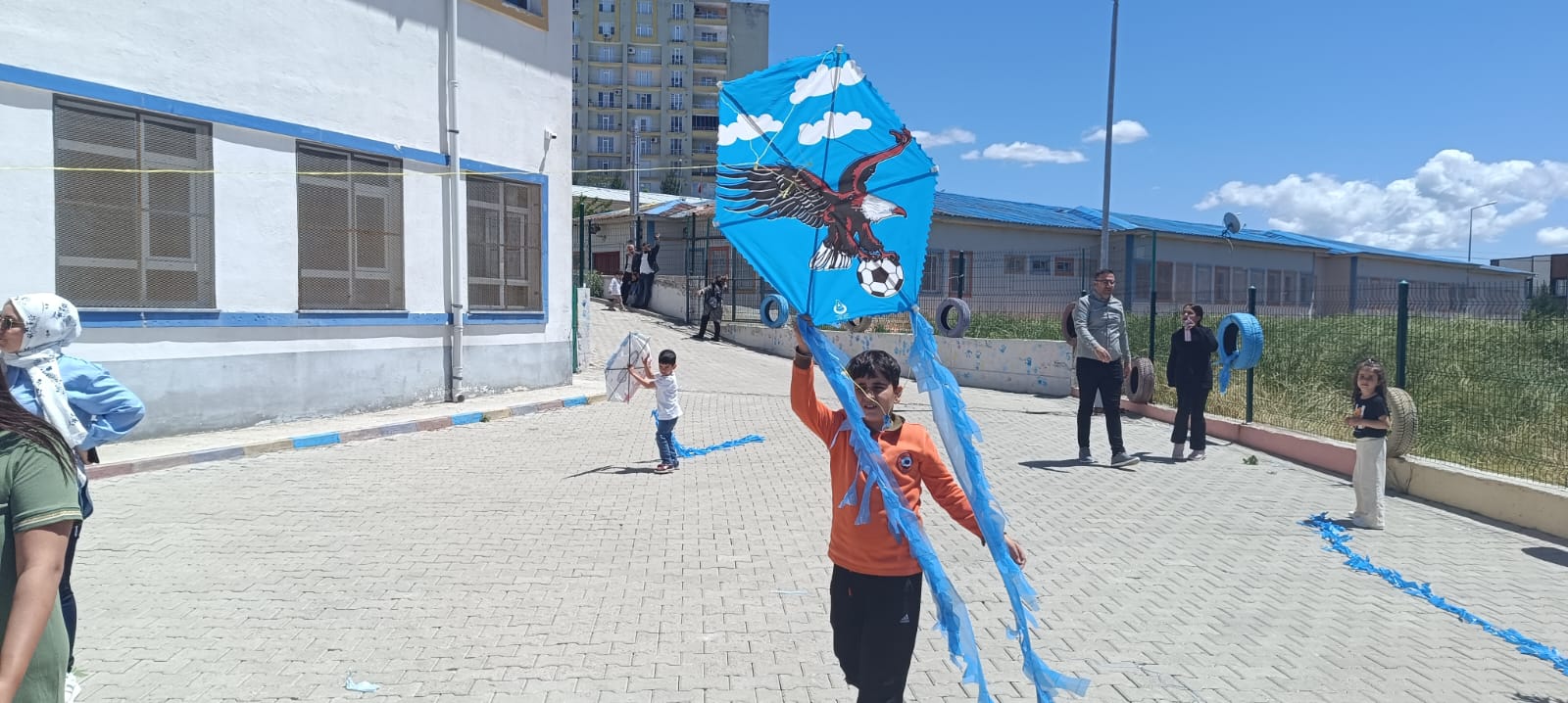 27de3490-a6cc-46df-aabc-9bdf0141600f.jpg