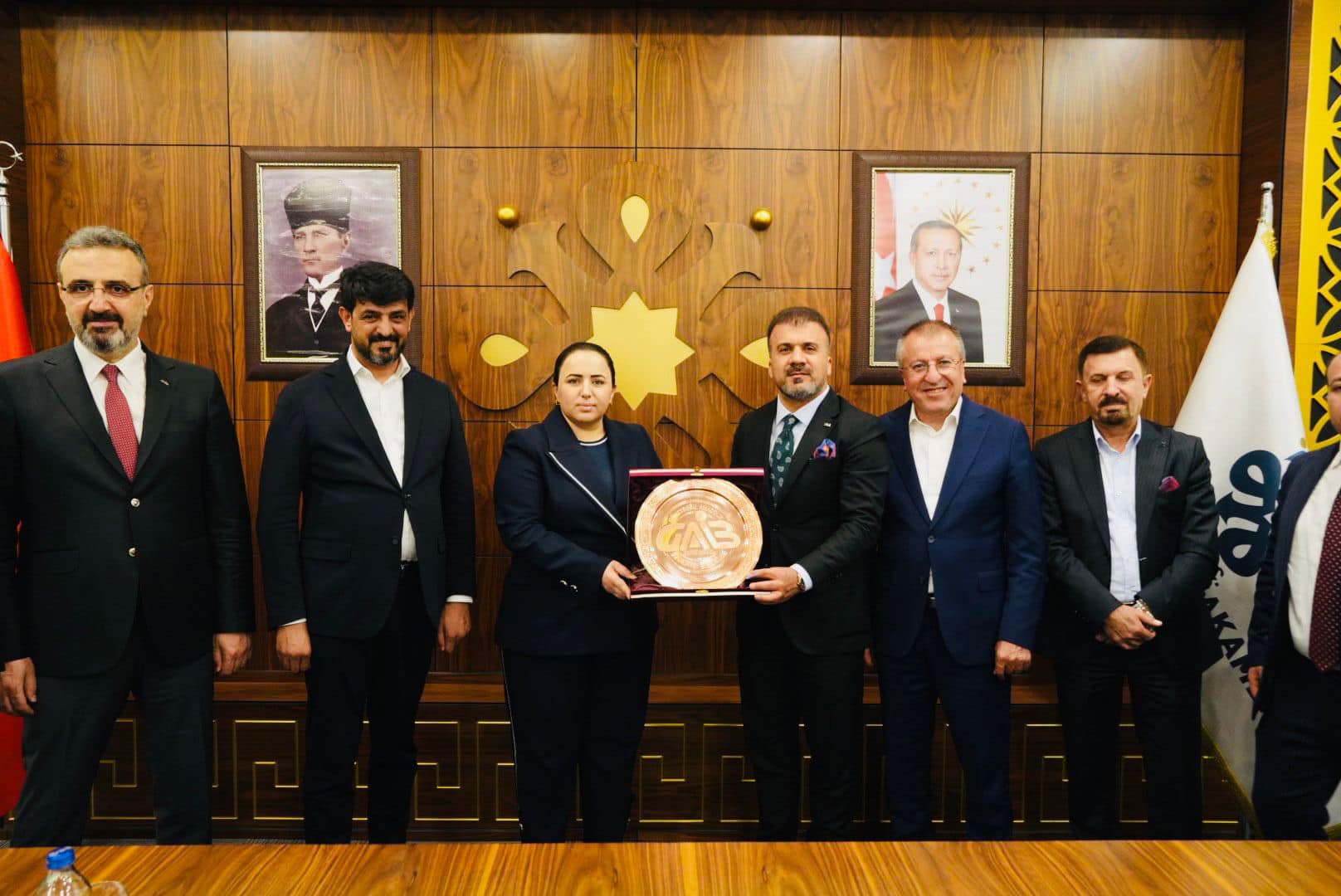 gaib-heyeti-cizre-kaymakam-nazli-demir-ile-gorustu-1.jpg