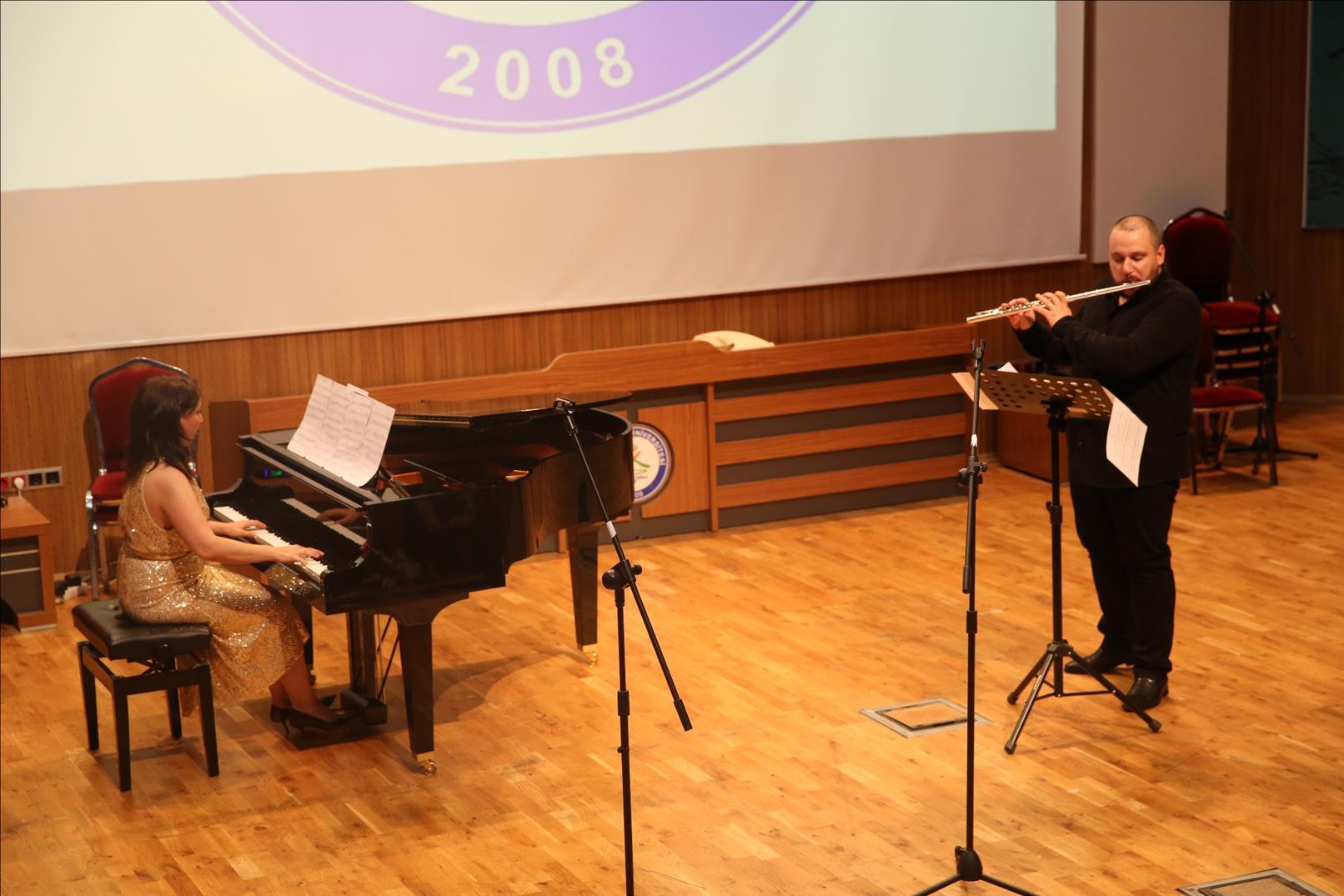 universitemizde-4-muzik-festivali-gerceklesti-c2f55bd0-c128-4e29-b64f-b09c76f9db5f.jpg