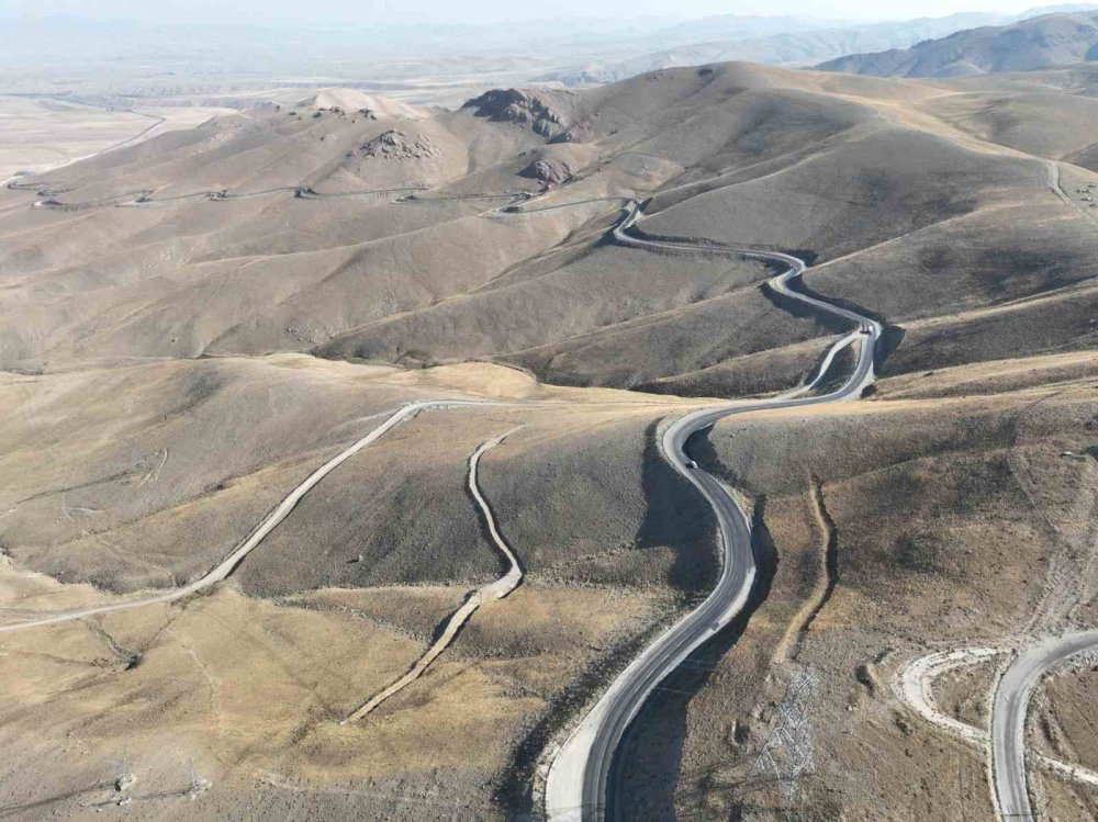 Bu tünel Türkiye'nin yıldızı olacak : 40 dakikalık yol 6 dakikaya iniyor