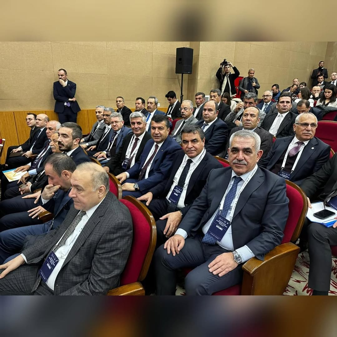 sanayi-ve-teknoloji-bakanliginin-ev-sahipliginde-cumhurbaskani-yardimcimiz-sn-cevdet-yilmaz-ekonomi-koordinasyon-kurulunda-yer-alan-bakanlarimiz-ve-bolge-valilerimizin-de-katilimiyla-sanliurfada-gerceklesti-2.jpg