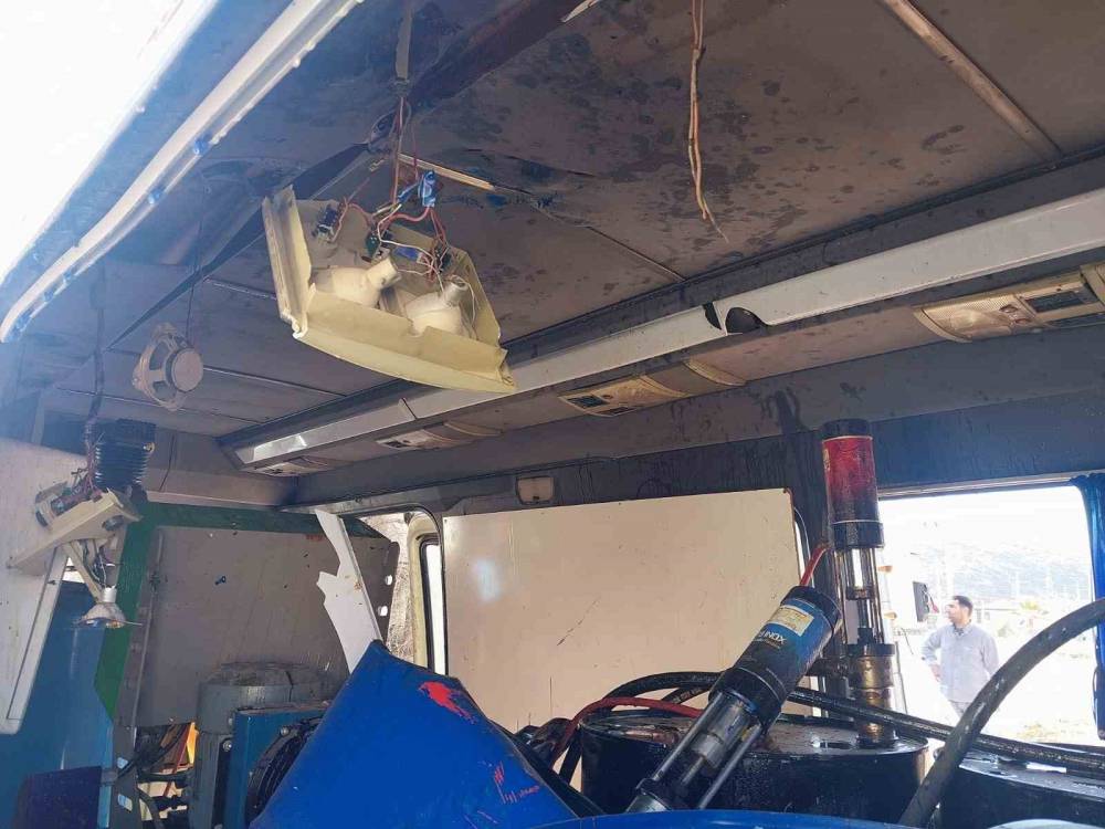 Mobil izolasyon aracında kimyasal patlama: 1 kişi yaralandı