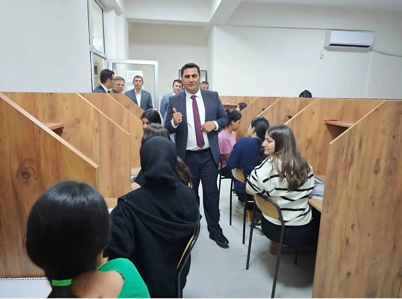 cizre-fen-lisesinde-iftarda-konusalim-etkinligi-duzenlendi-4.jpeg