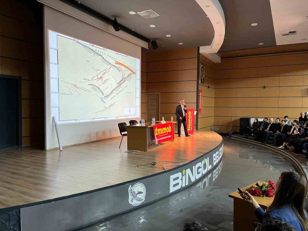 Prof. Dr. Naci Görür: ’’Yedisu fayı için 250 yıllık periyot dolmuştur, eli kulağında’’