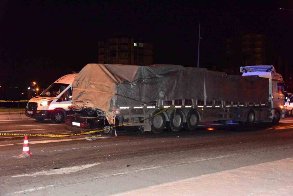 Kayseri’de facia gibi kaza: Gören polisler bile şoka girdi