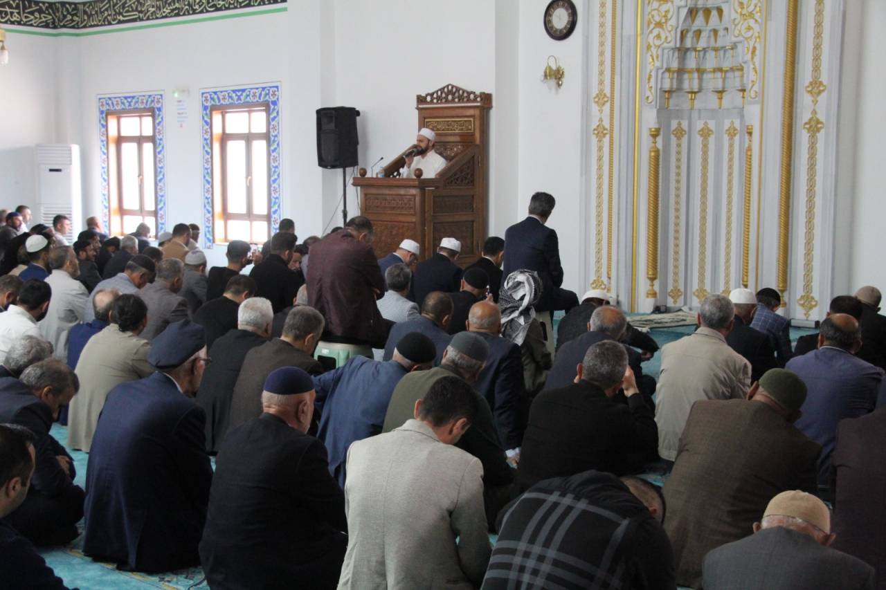 sirnakta-dunya-birincisi-hafizlardan-unutulmaz-kuran-tilaveti-3.jpeg