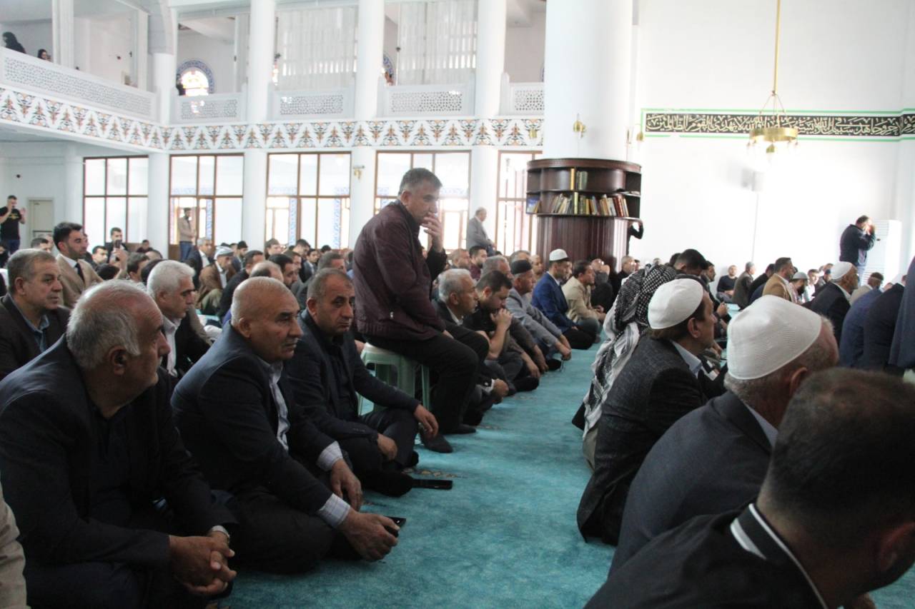 sirnakta-dunya-birincisi-hafizlardan-unutulmaz-kuran-tilaveti-4.jpeg