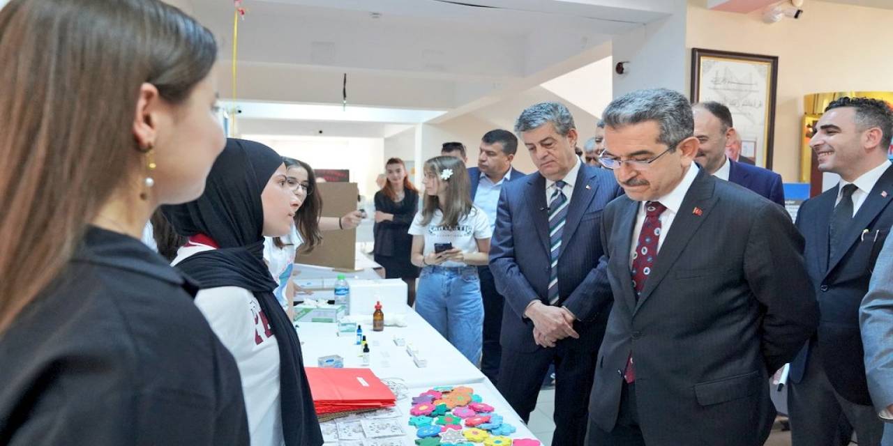 rnakta-genc-beyinlerden-gelecege-yon-verecek-projeler3.jpg