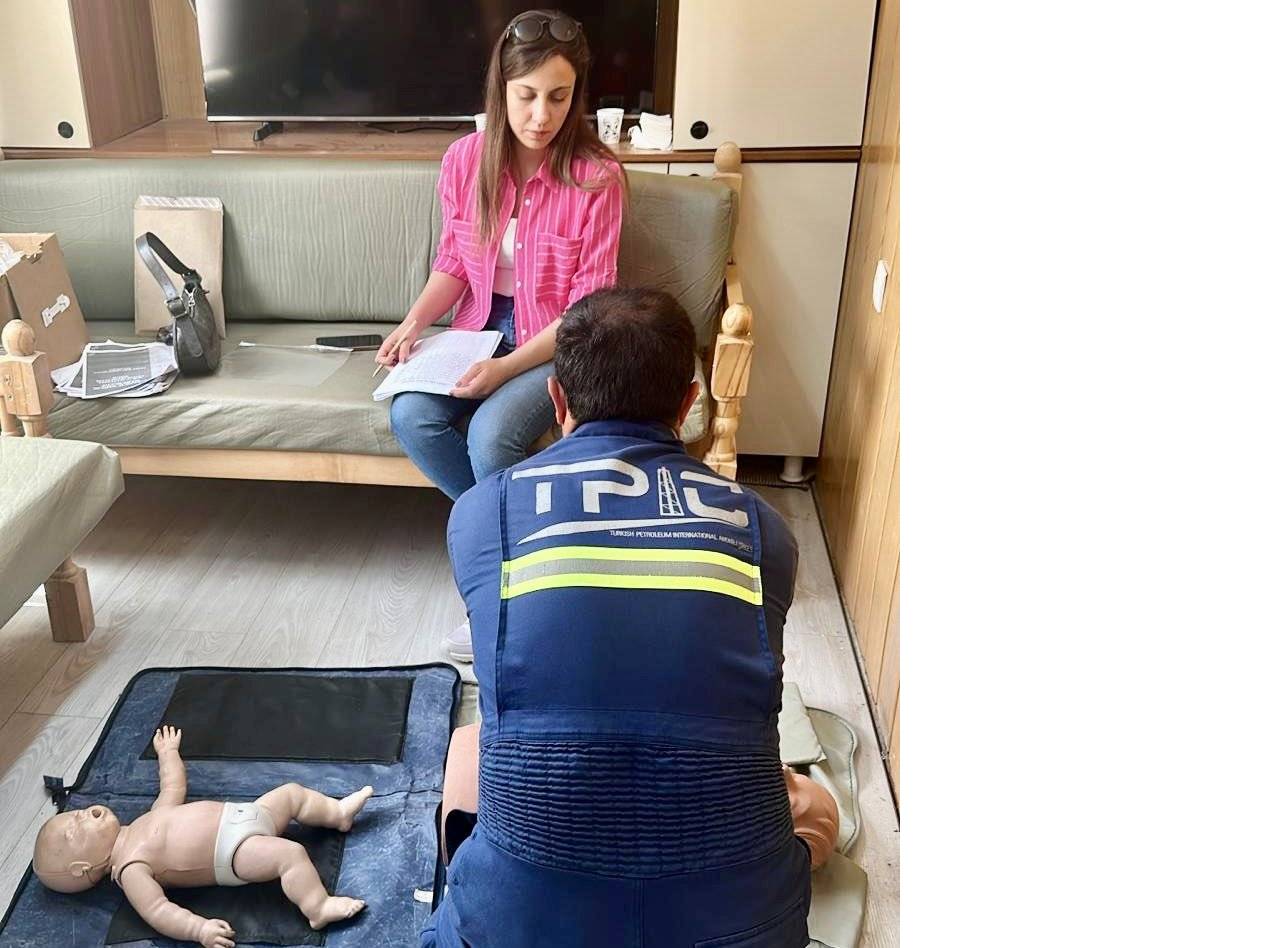 sirnak-il-saglik-mudurlugunden-tpic-personeline-ilk-yardim-egitimi2-001.jpg