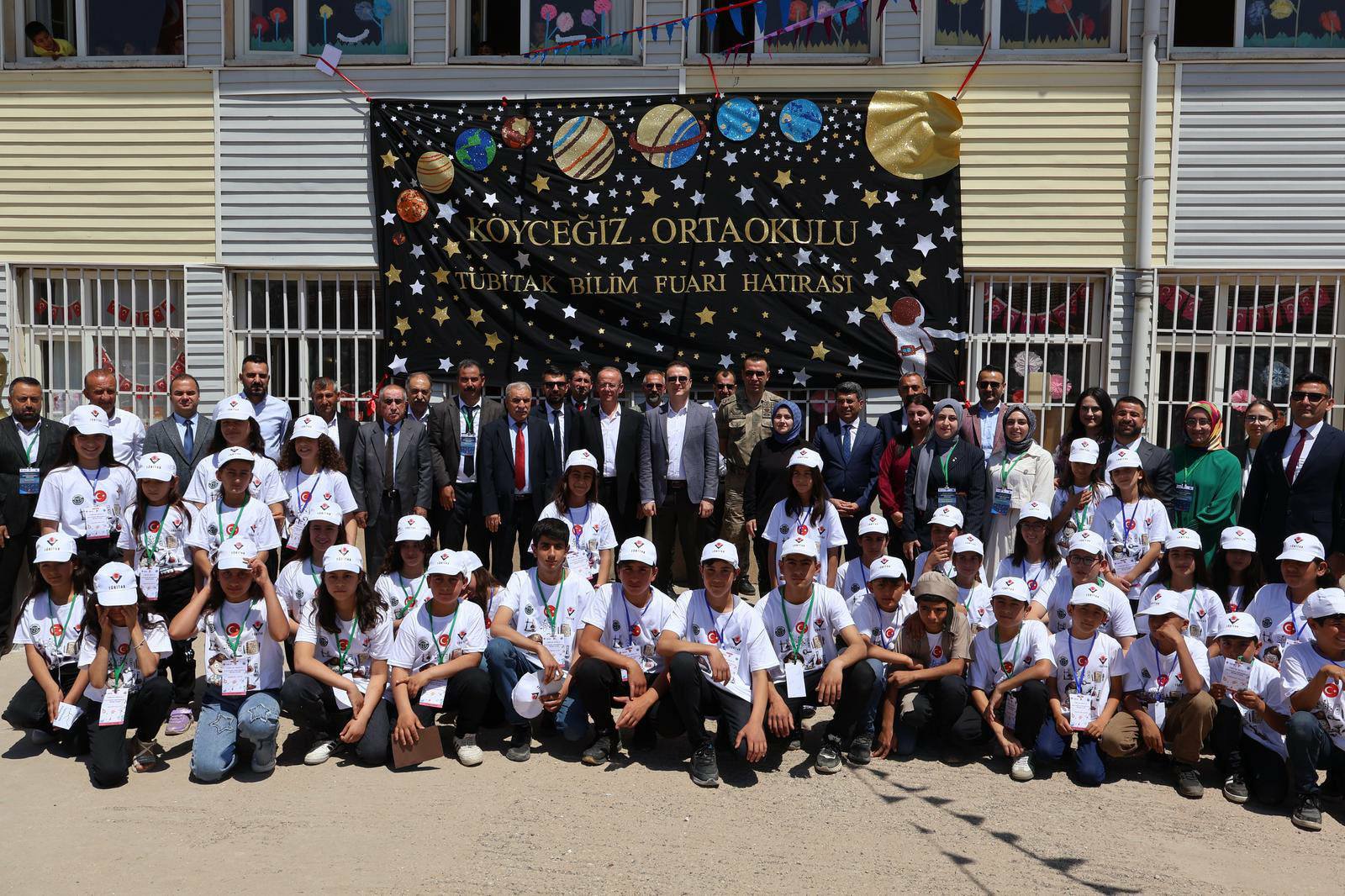 idil-kaymakami-4006-tubitak-bilim-fuarinin-acilisini-gerceklestirdi-1.jpg