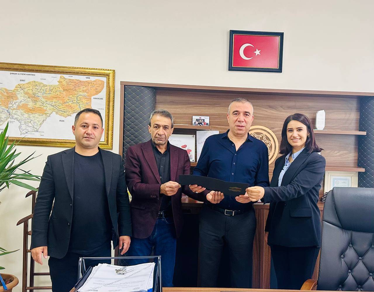 sirnaktan-anlamli-bir-proje-ogrencilerden-annelerine-sevgi-mektuplari-1.jpg