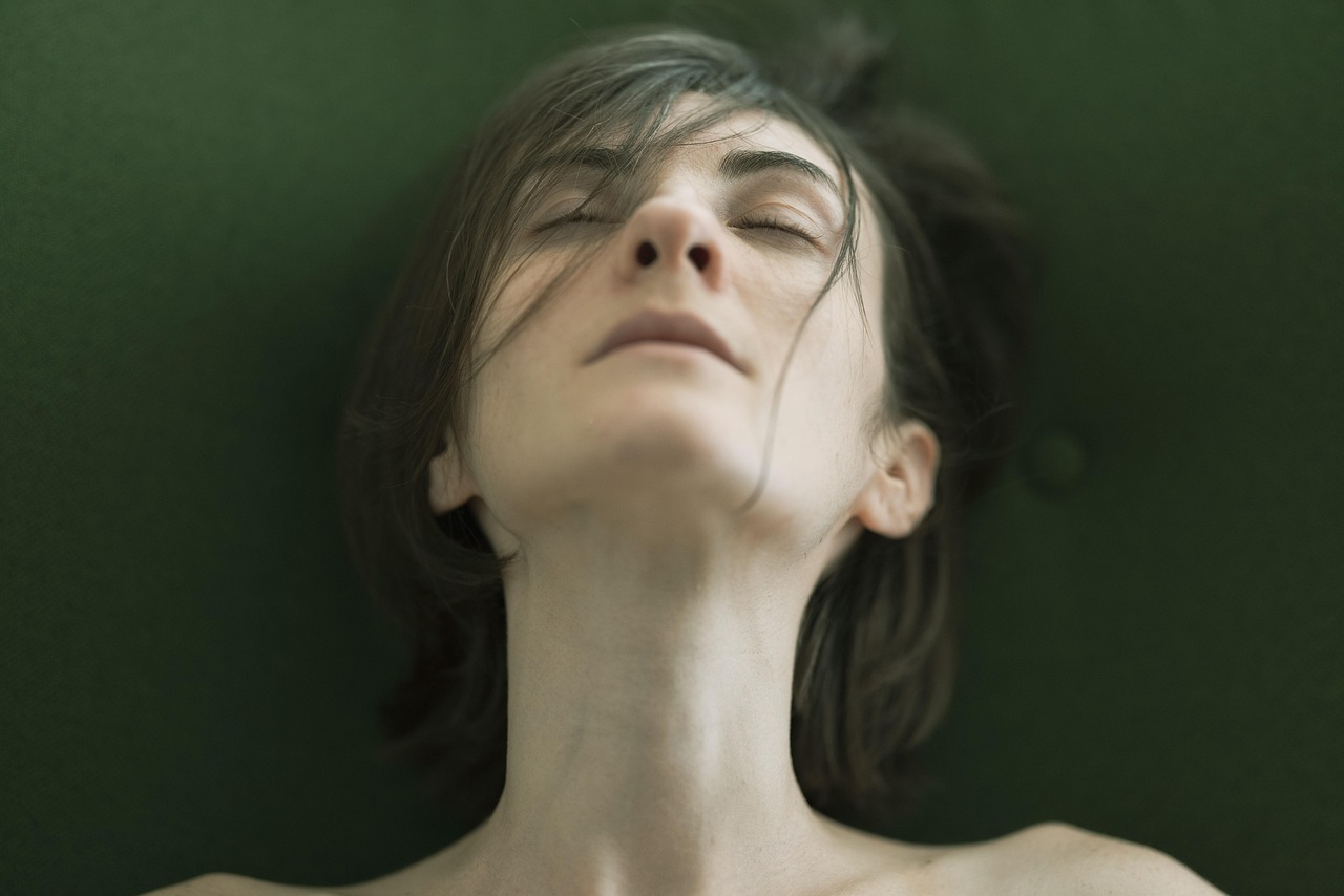 woman-6373372-1280.jpg