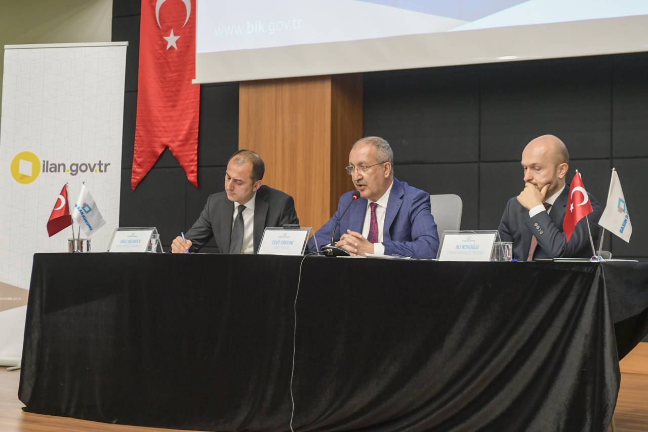 bik-diyarbakirda-bolge-medyasiyla-sorunlari-masaya-yatirdi-cozum-yollari-arandi-2.jpg