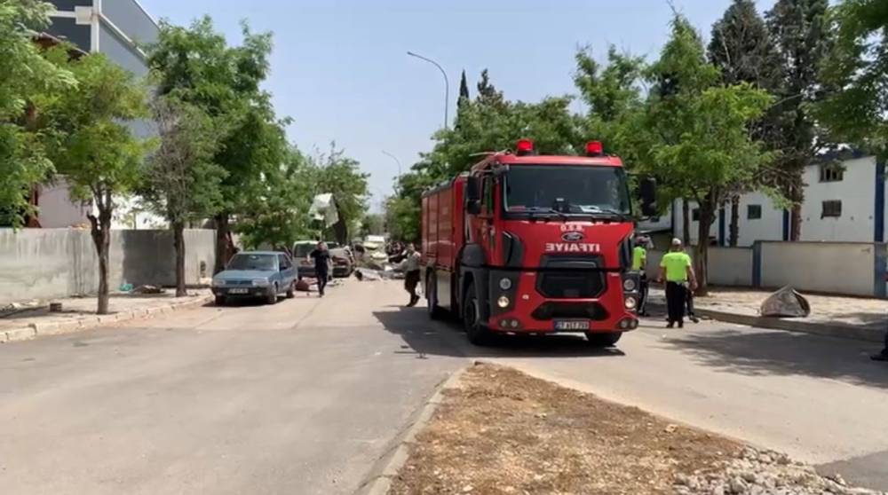Halı fabrikasında patlama: 7 yaralı
