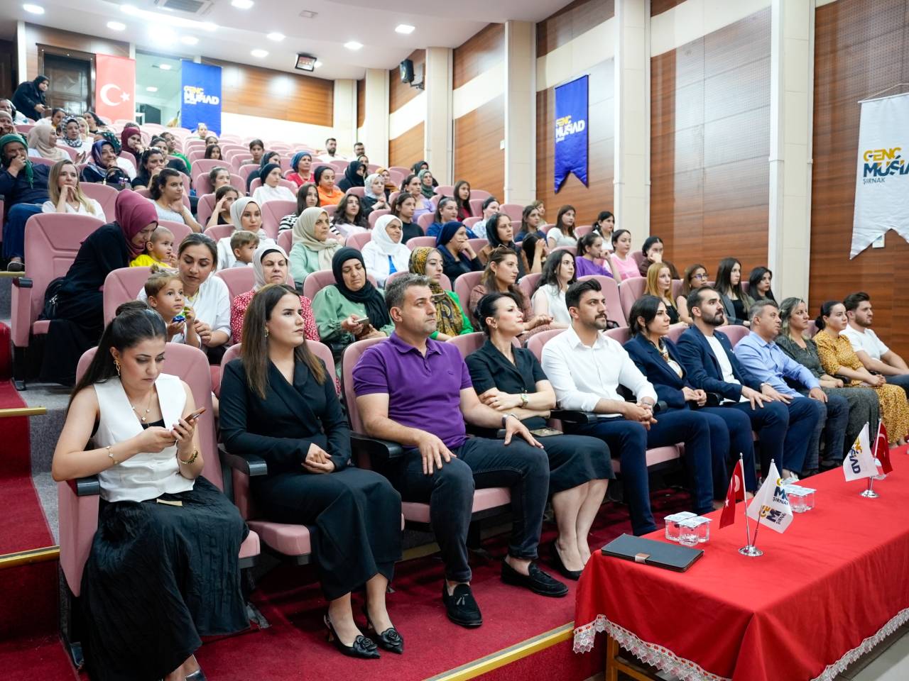 genc-musiad-sirnakta-girisimci-kadinlara-yol-gosteriyor-3.jpg